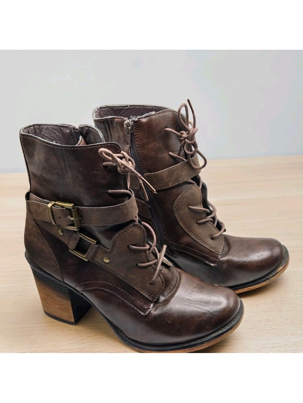 Pierre Dumas Ravenna Brown Vegan Leather Women’s Heel Boots Sz 10 Y2K Vibe